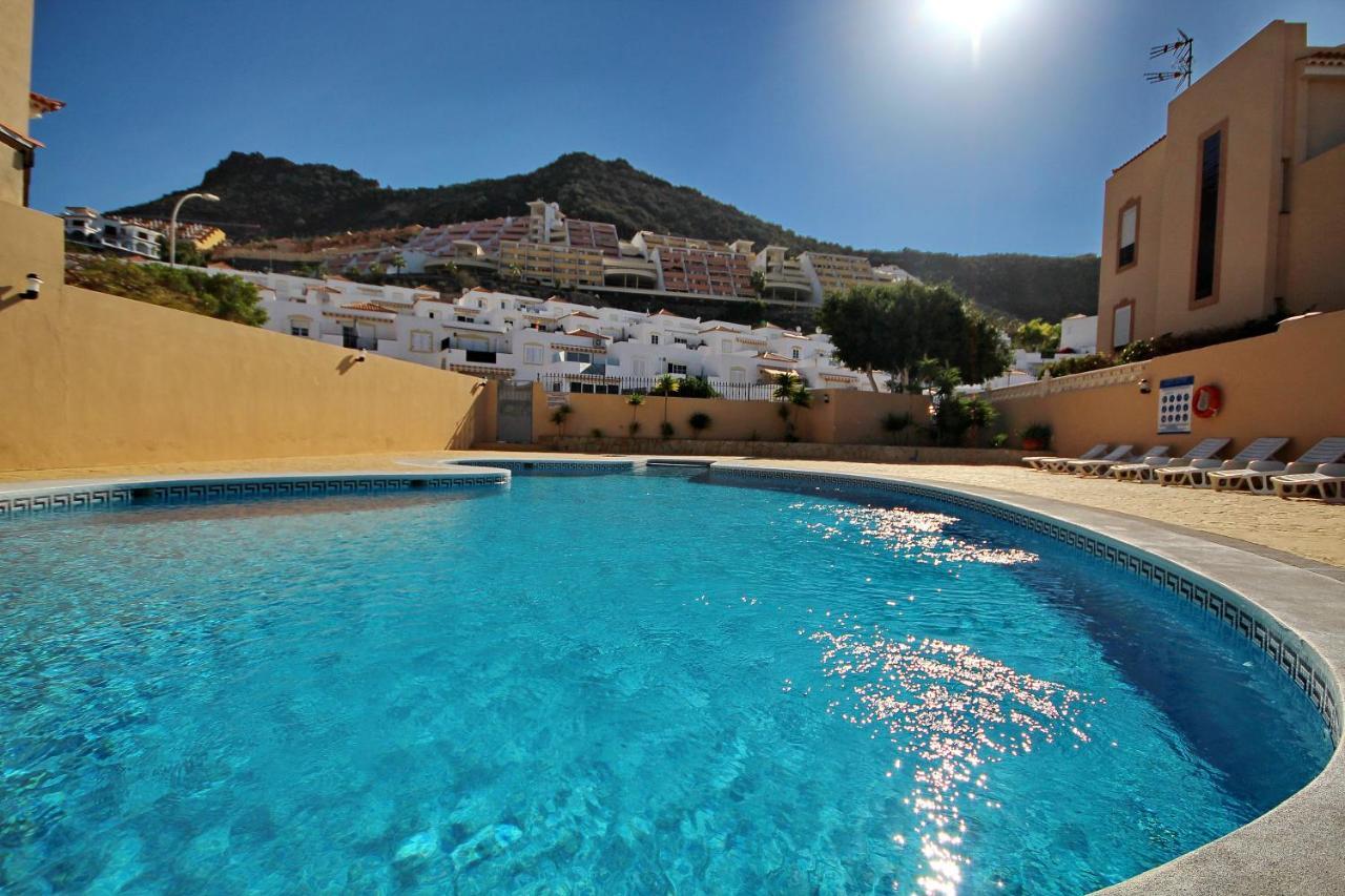 Appartement Cozy Townhouse With Ocean Views In Costa Adeje Extérieur photo